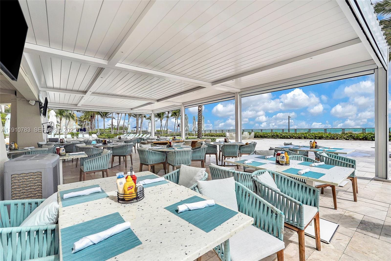 16047 Collins Avenue 1104, Sunny Isles Beach, FL 33160 photo 27