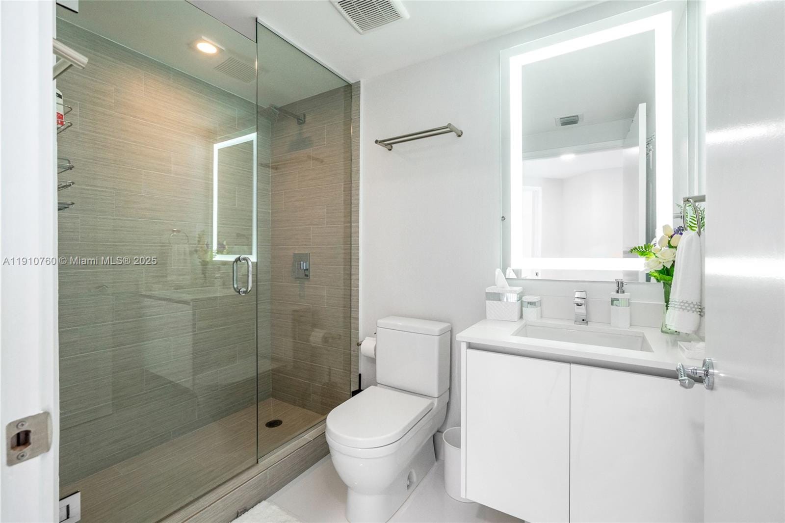 330 Sunny Isles Boulevard 5-1908, Sunny Isles Beach, FL 33160 photo 20