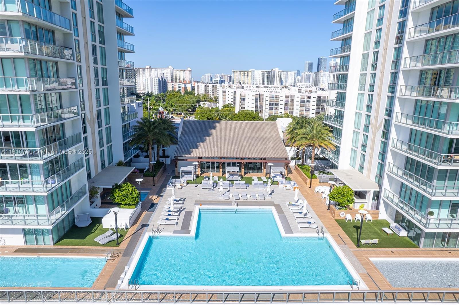 330 Sunny Isles Boulevard 5-1908 — photo 8