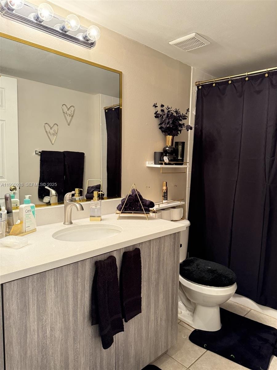 5015 Wiles Road 207 — photo 9