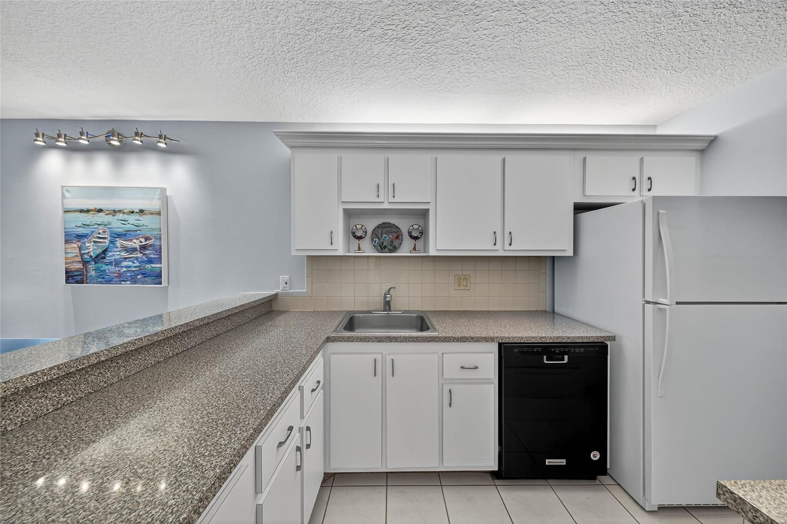 2920 NE 8th Terrace 103, Oakland Park, FL 33334 photo 13