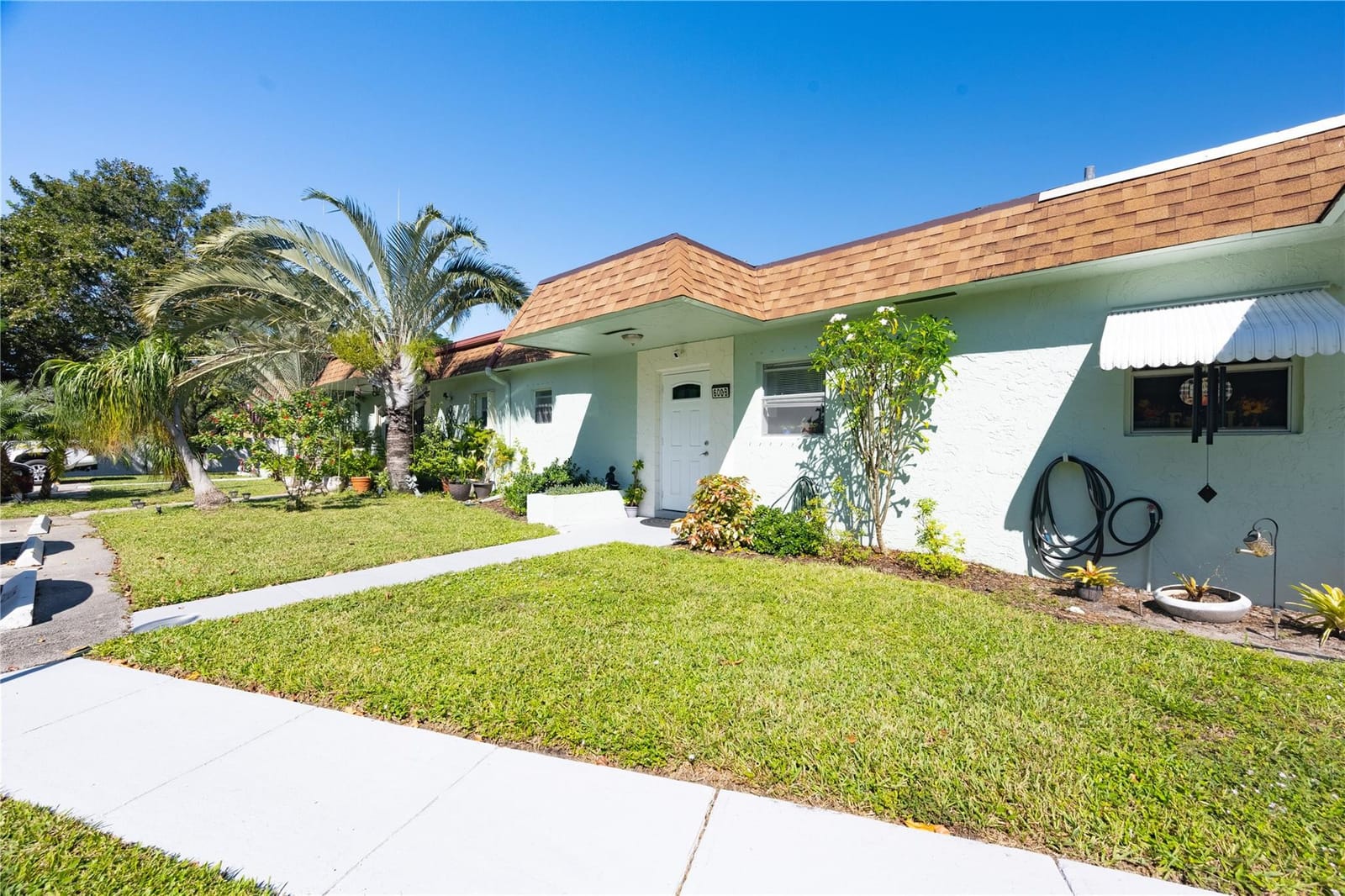 600 SW Natura Boulevard B, Deerfield Beach, FL 33441 photo 3