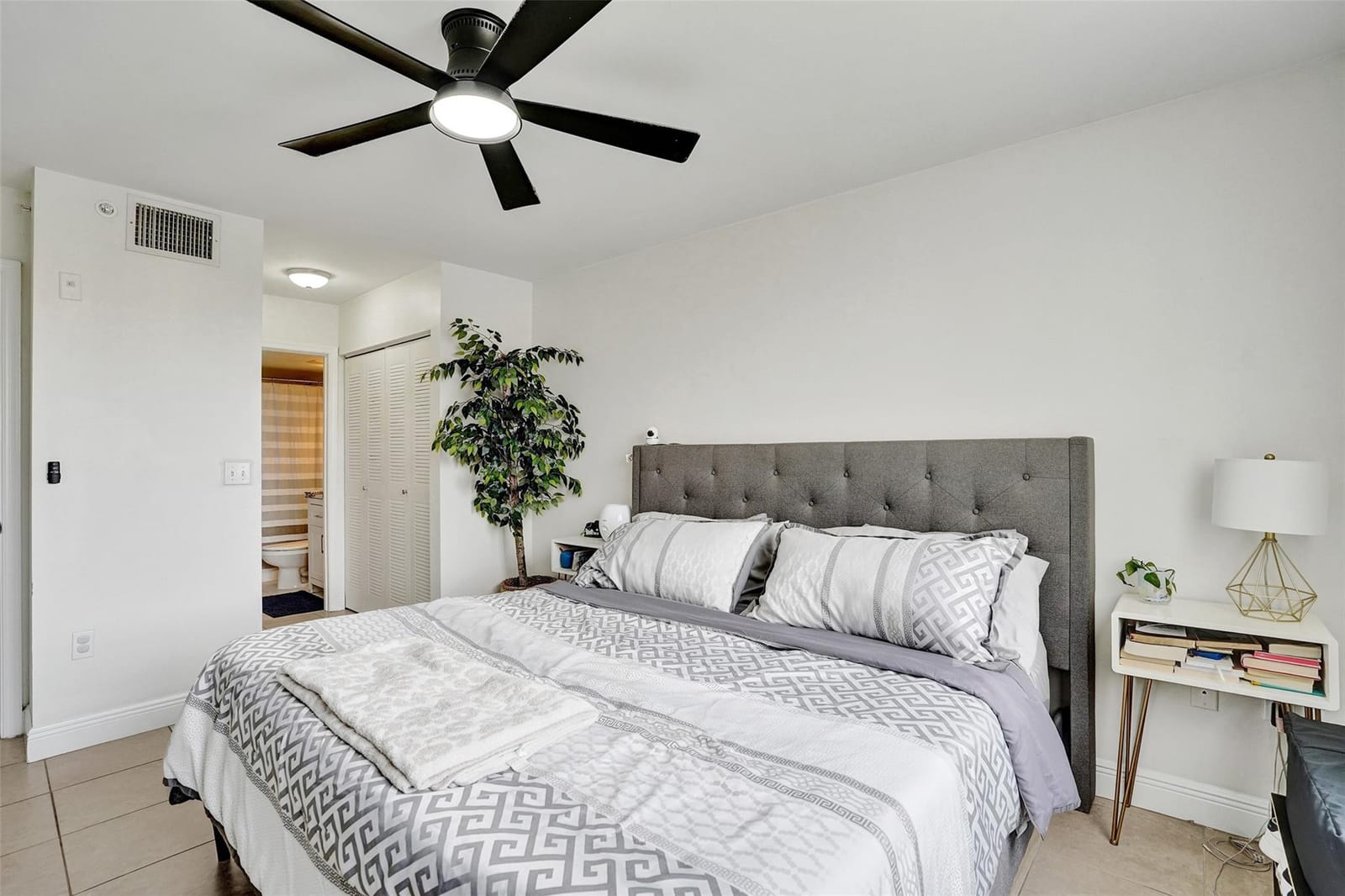 2163 Renaissance Boulevard 204, Miramar, FL 33025 photo 16