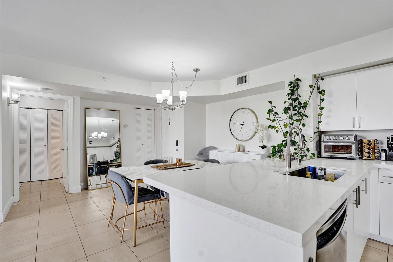 2163 Renaissance Boulevard 204 — photo 5