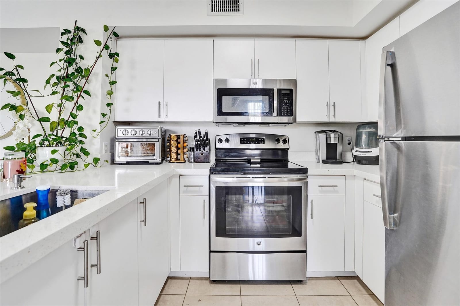 2163 Renaissance Boulevard 204 — photo 7