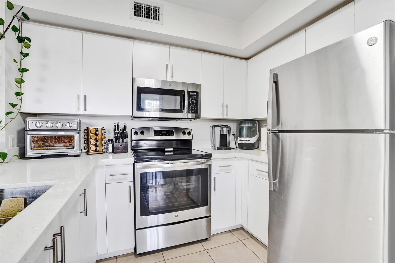 2163 Renaissance Boulevard 204 — photo 8