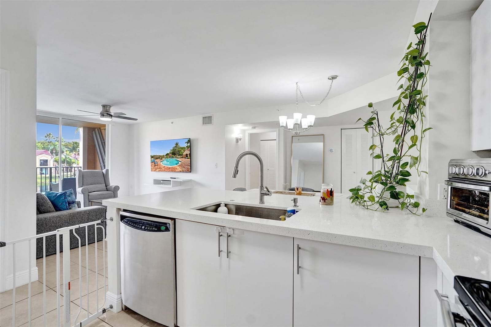 2163 Renaissance Boulevard 204 — photo 9