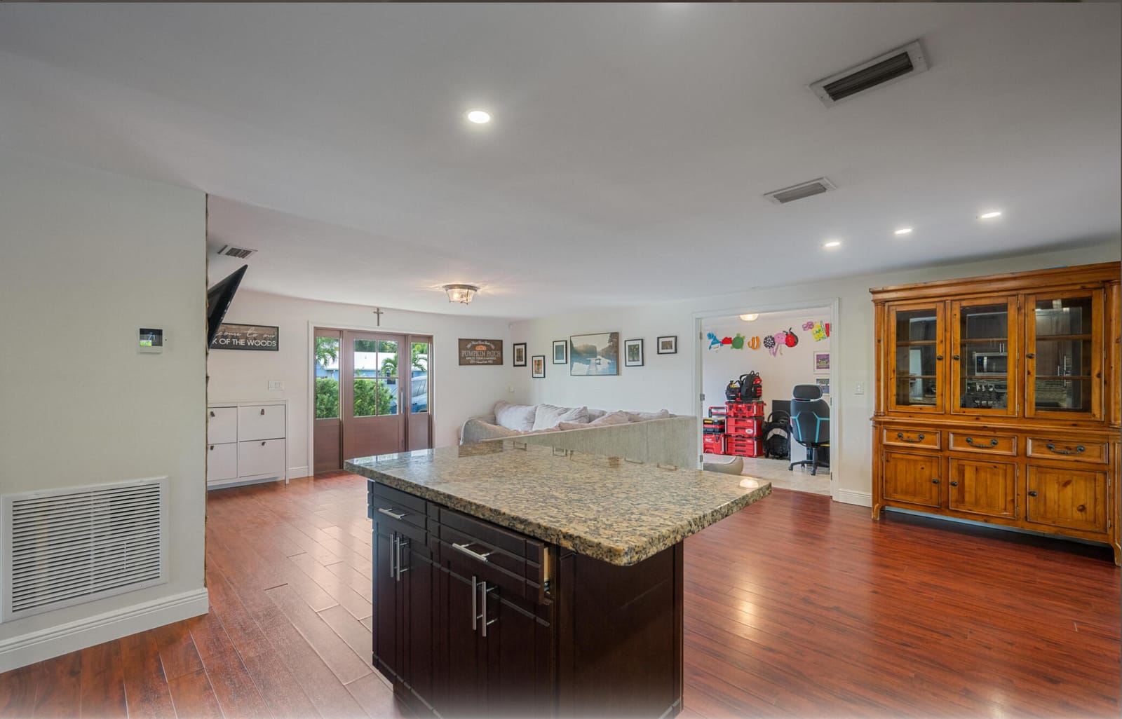10067 Yeoman Lane, Royal Palm Beach, FL 33411 photo 11