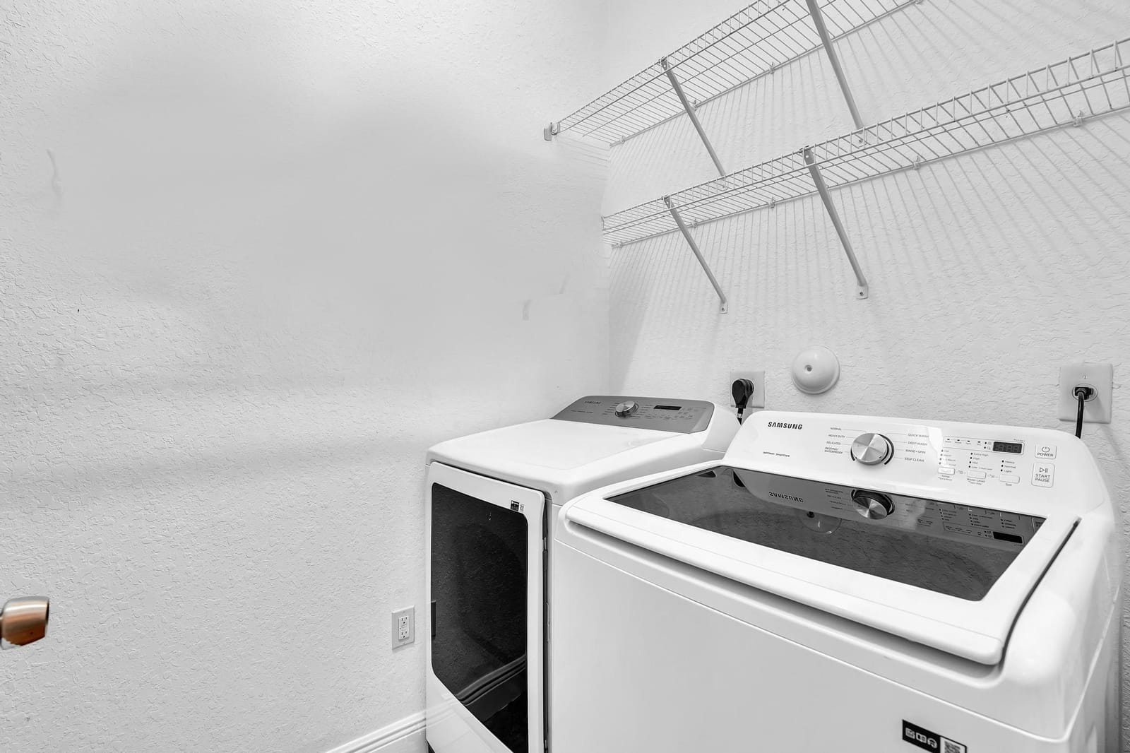 3113 Shelby Way — photo 12