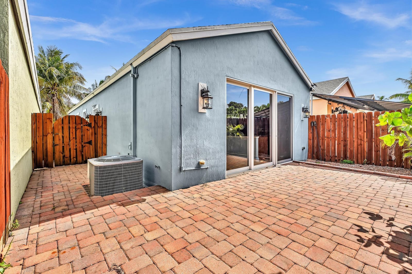 3113 Shelby Way — photo 9