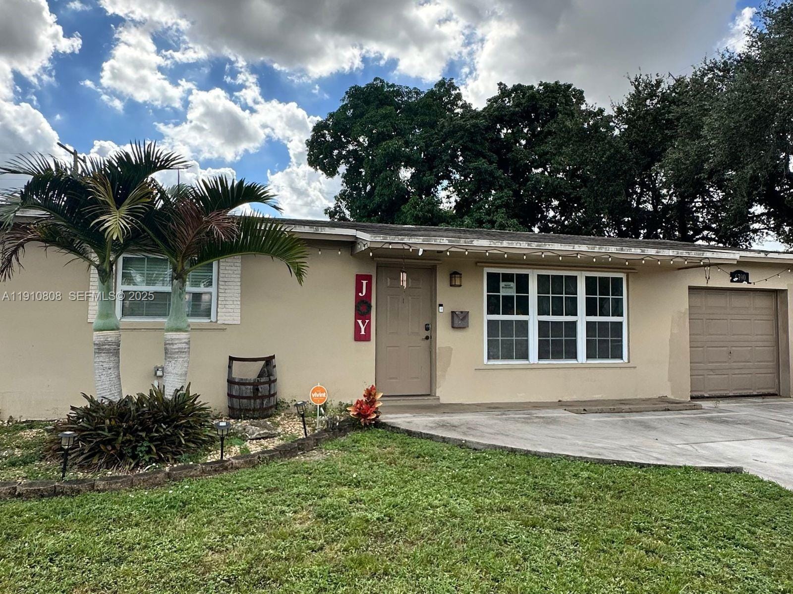 6390 Harding Street, Hollywood, FL 33024 photo 1