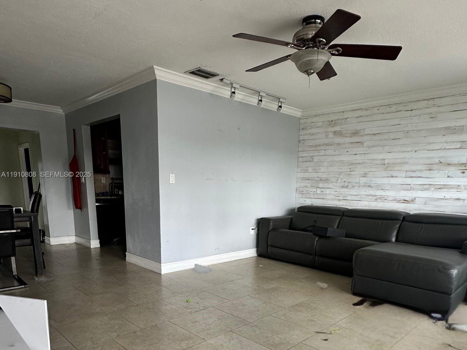 6390 Harding Street, Hollywood, FL 33024 photo 2