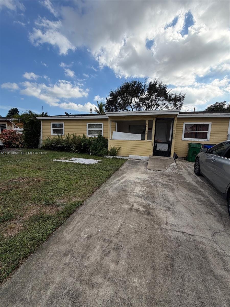 3 bedroom home for sale at 6370 1st, Margate, FL 33068 — $270,000