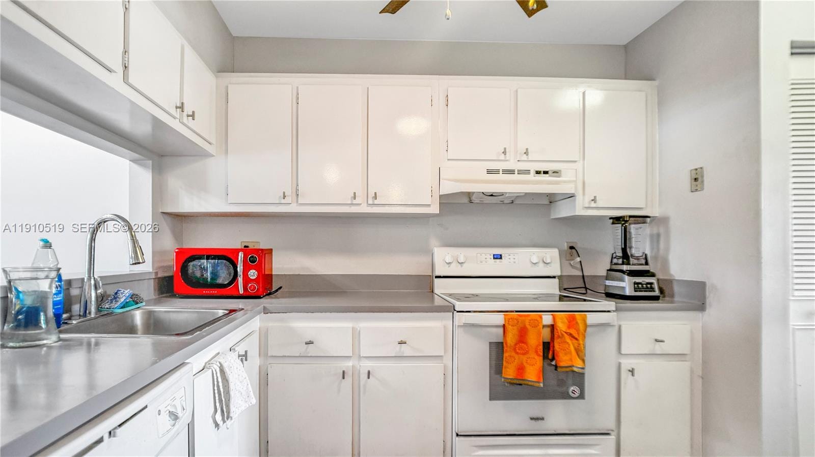 6405 W Oakland Park Boulevard 2 — photo 8