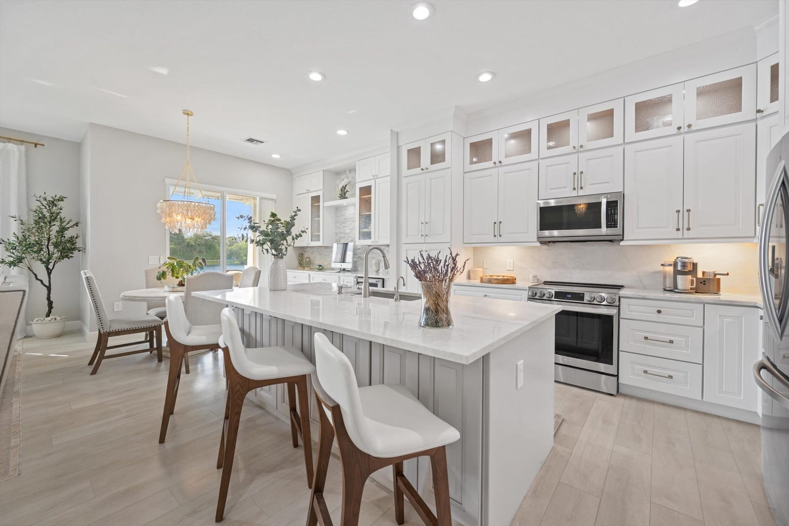 779 Marina Del Ray Lane 1, West Palm Beach, FL 33401