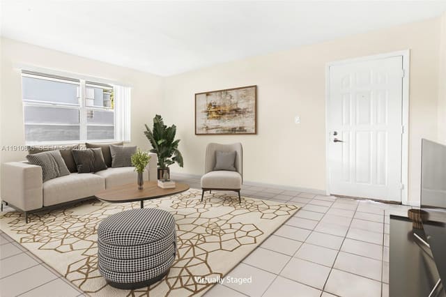 8660 SW 212th Street 101, Cutler Bay, FL 33189