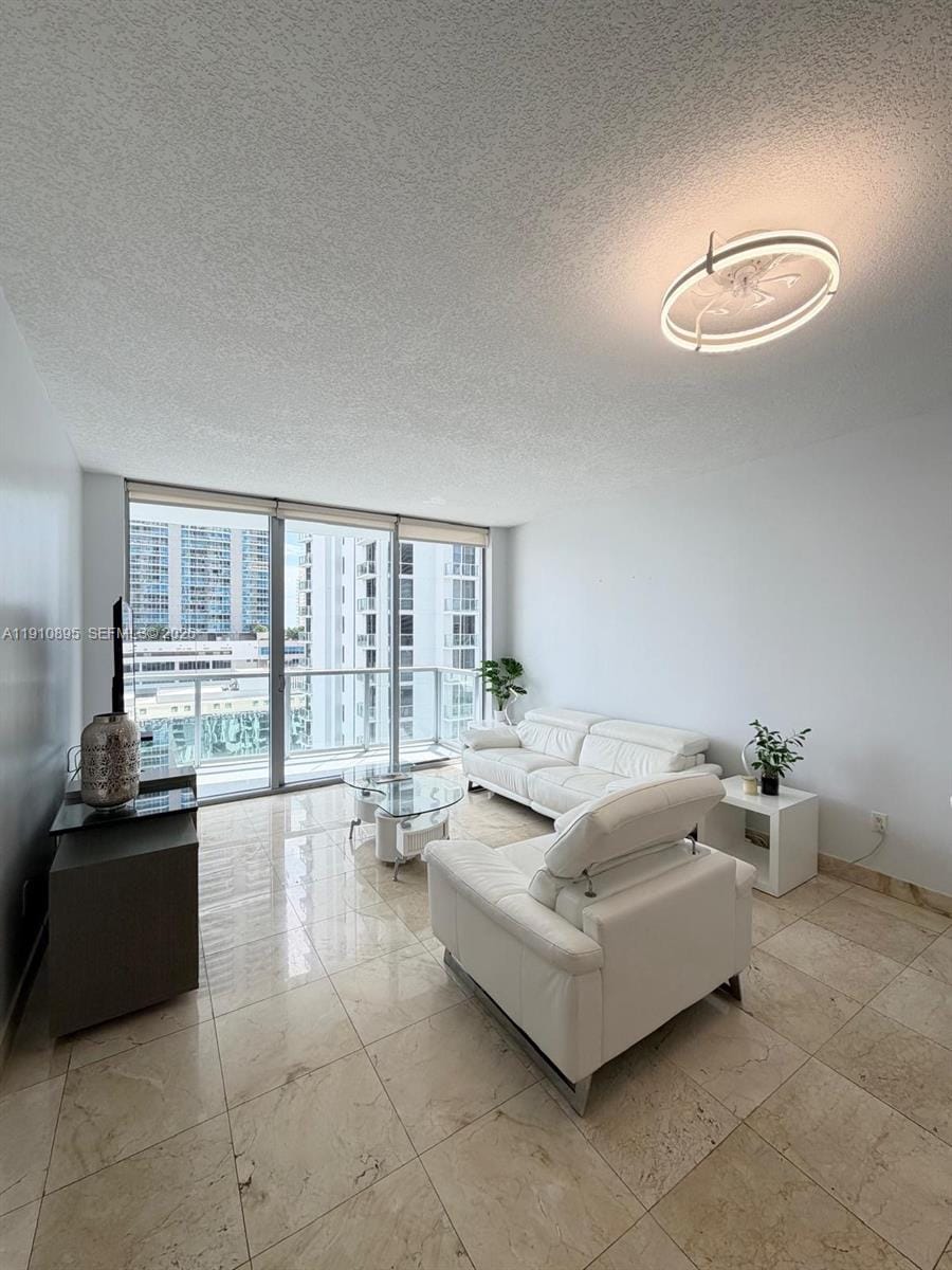 1050 Brickell Avenue 1904 — photo 12