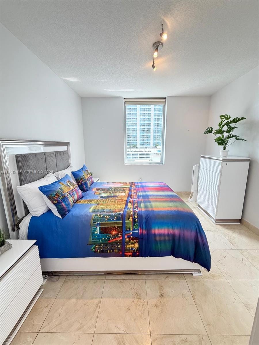 1050 Brickell Avenue 1904, Miami, FL 33131 photo 29