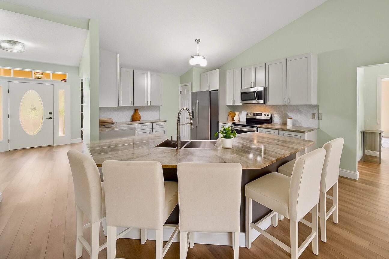6446 NW Hacienda Court — photo 7