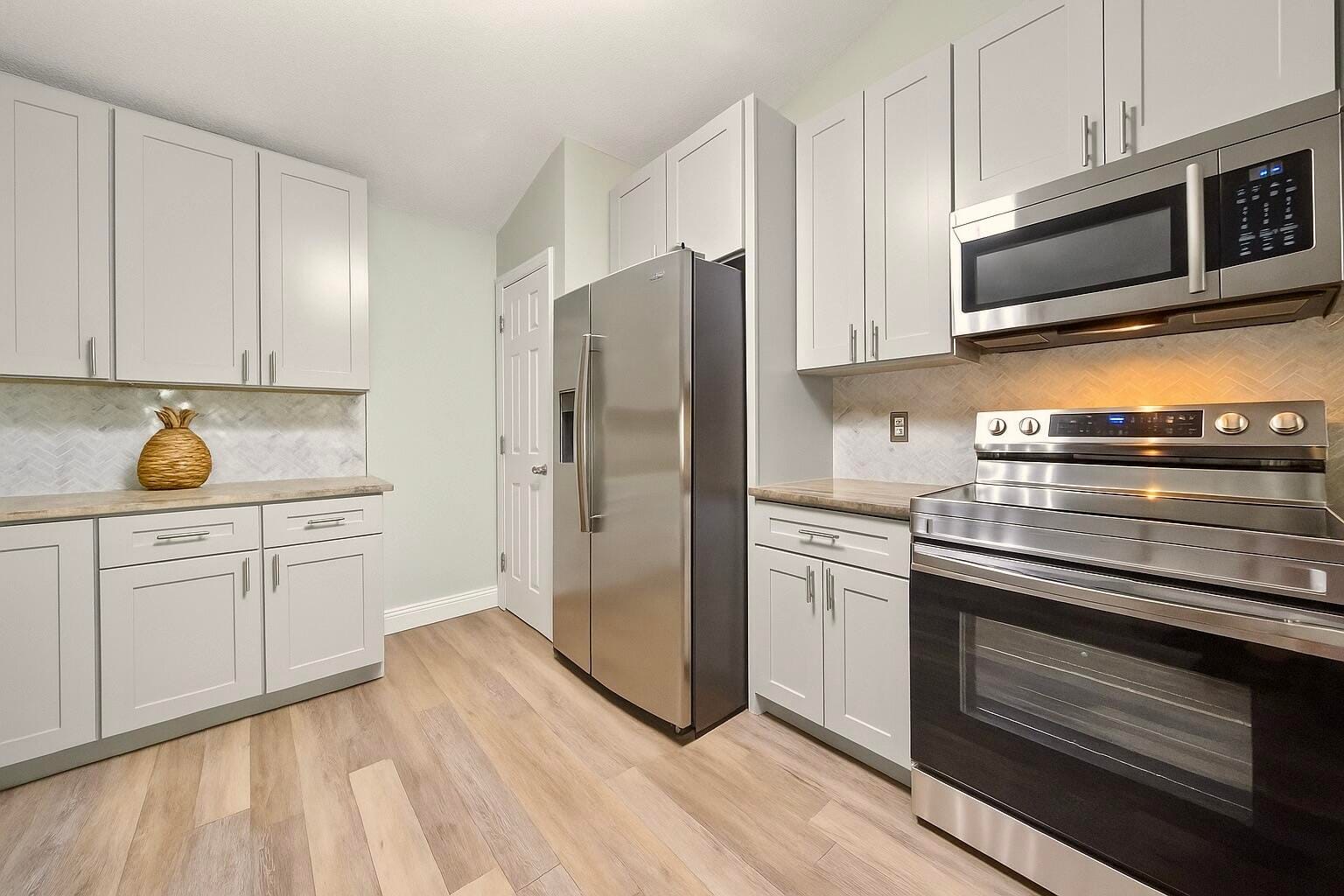 6446 NW Hacienda Court — photo 8