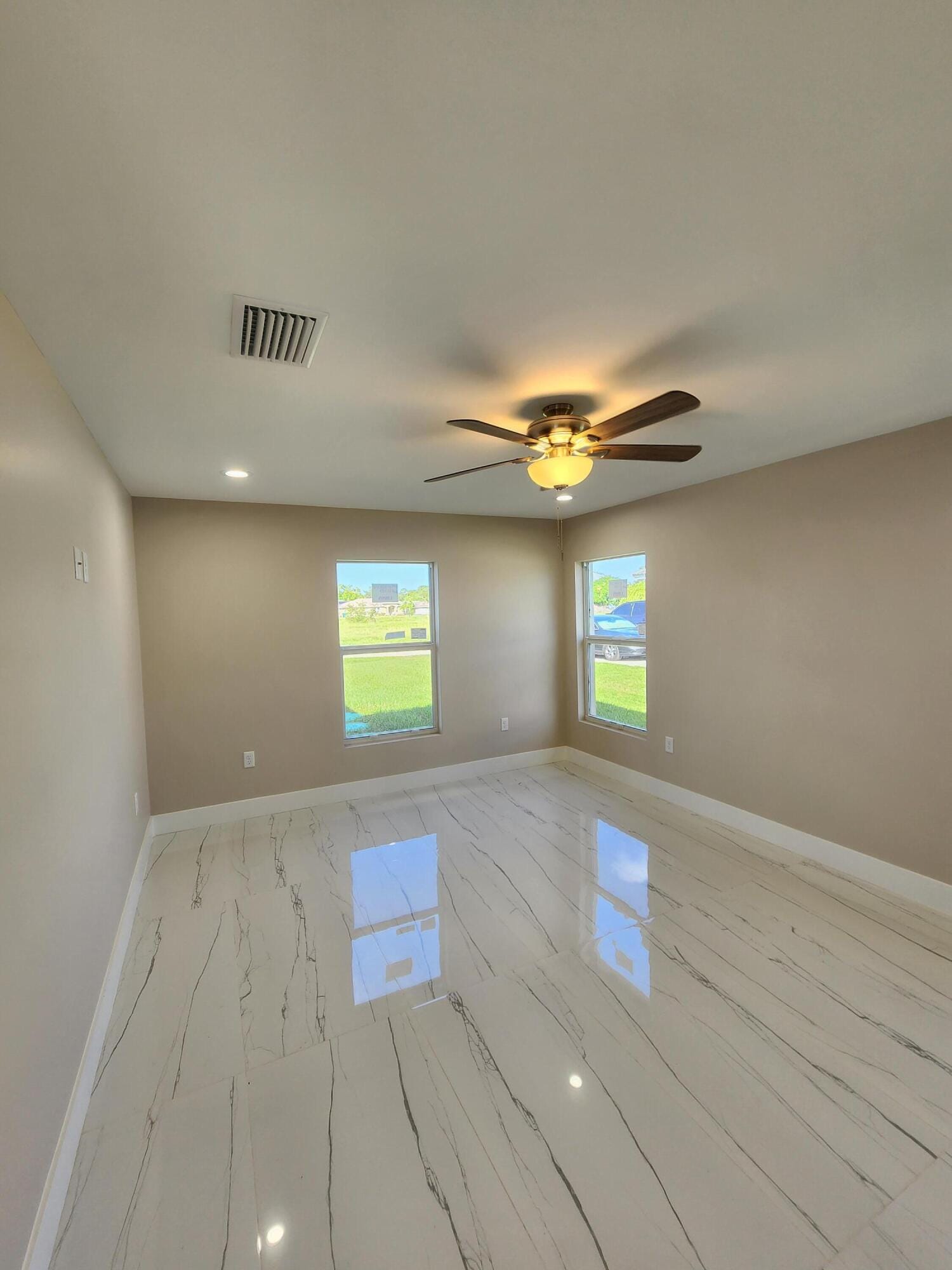 956 SE 39th Terrace, Okeechobee, FL 34974 photo 13