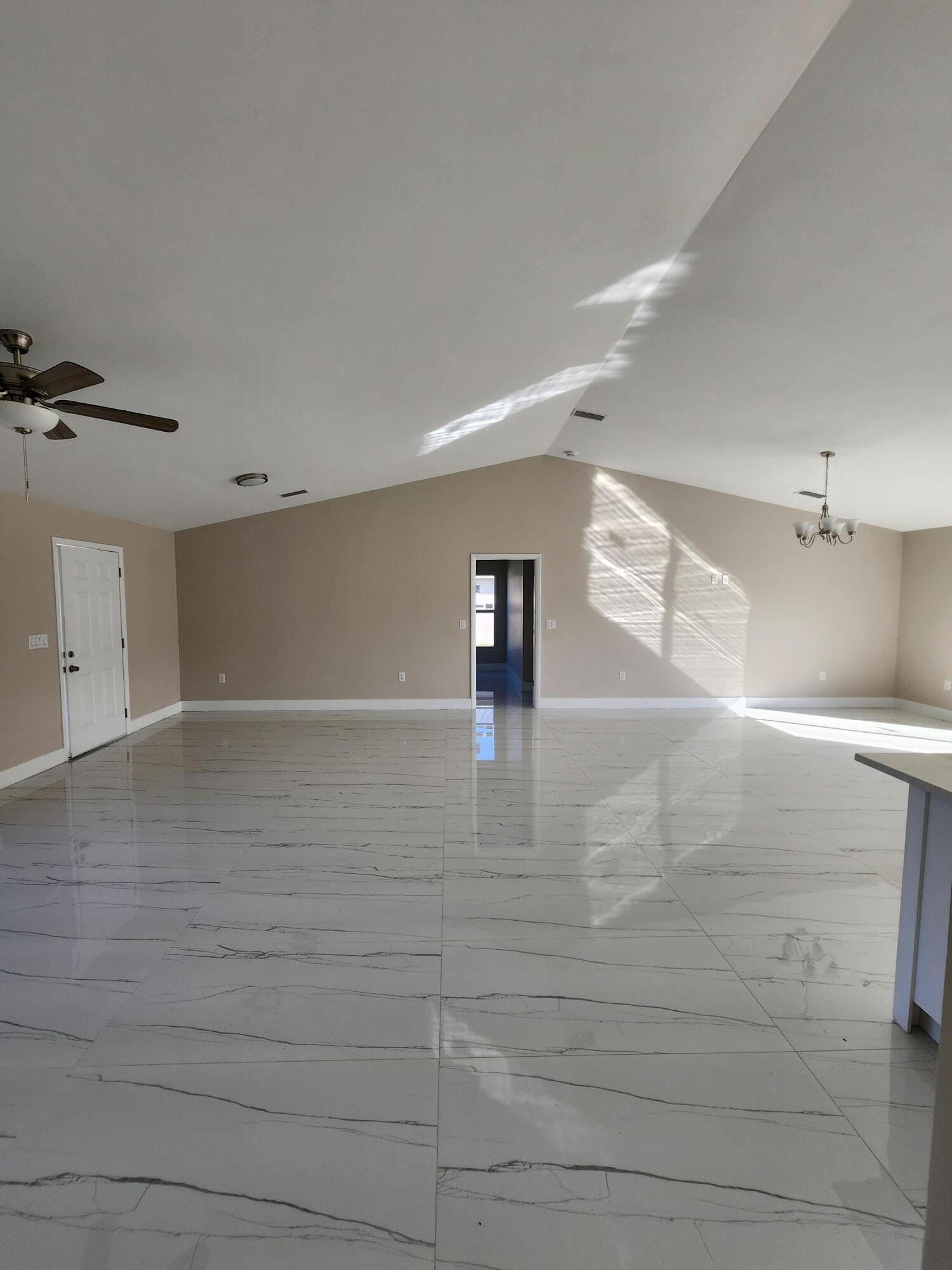 956 SE 39th Terrace, Okeechobee, FL 34974 photo 4