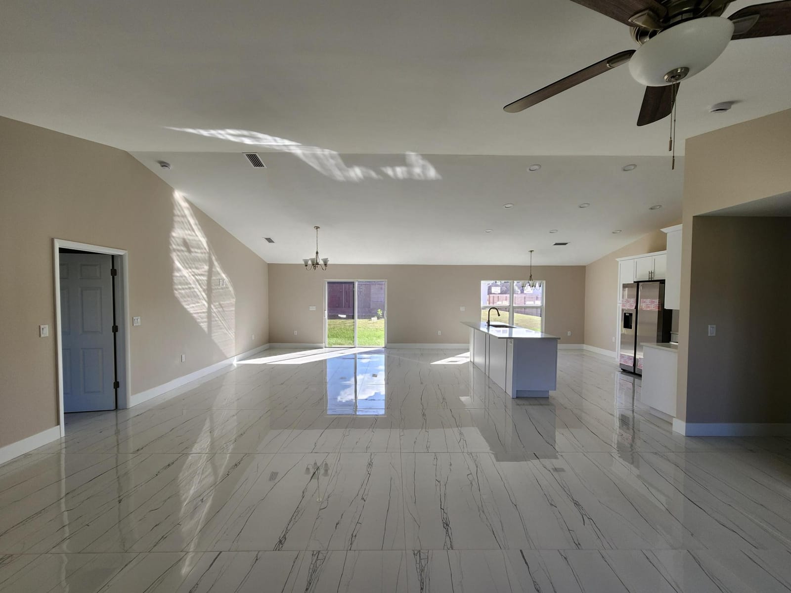 956 SE 39th Terrace, Okeechobee, FL 34974 photo 10