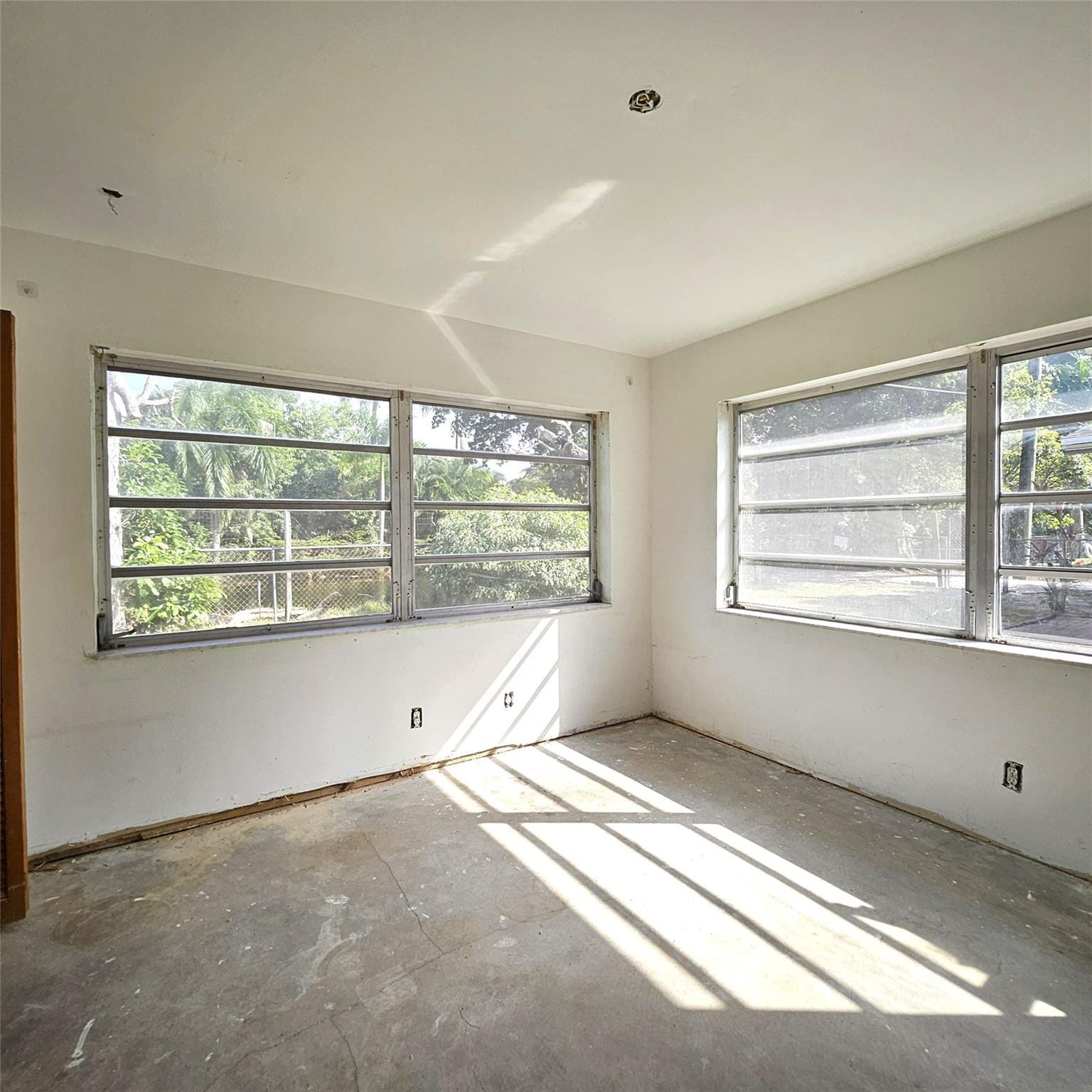 370 NW 65th Avenue — photo 7