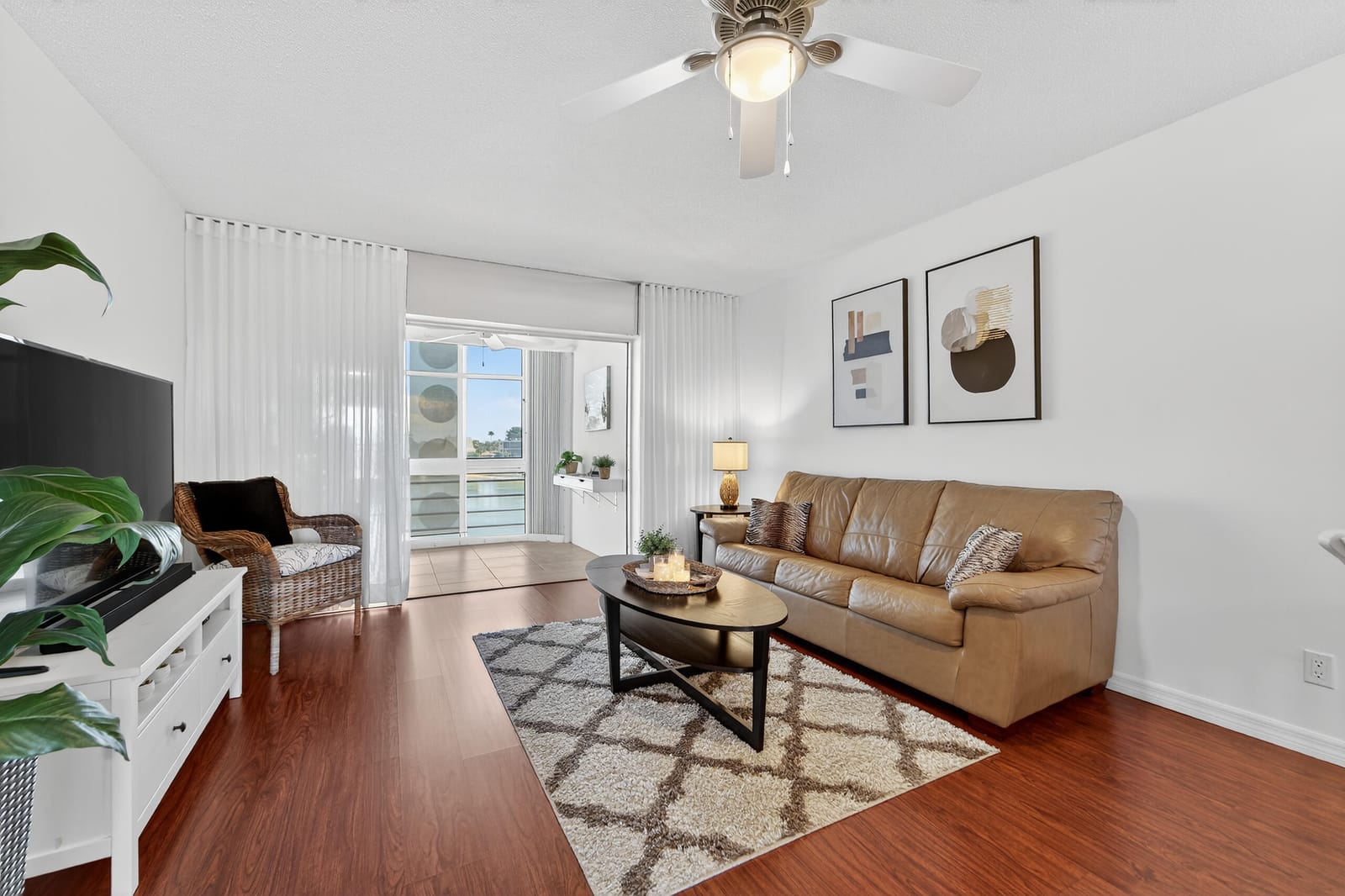 2724 N Garden Drive 403, Lake Worth, FL 33461 photo 2