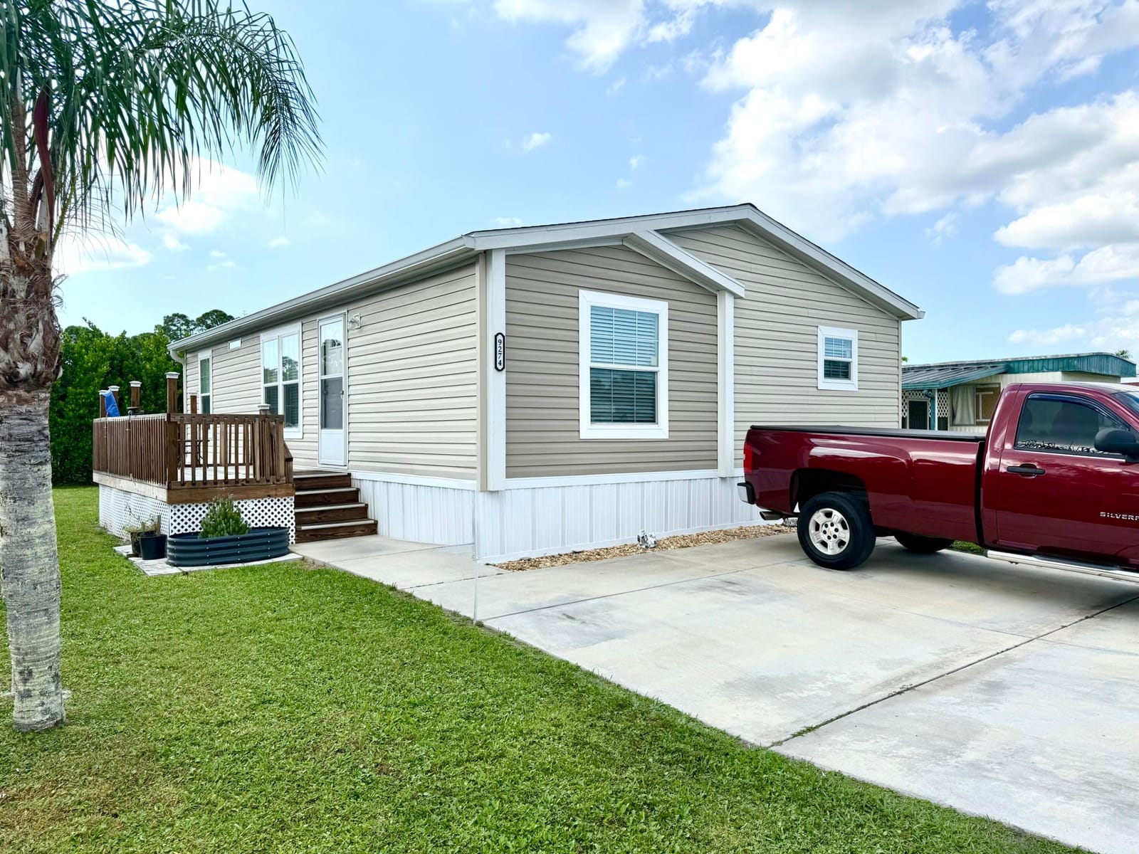 9274 SW Mary Dr E, Stuart, FL 34997