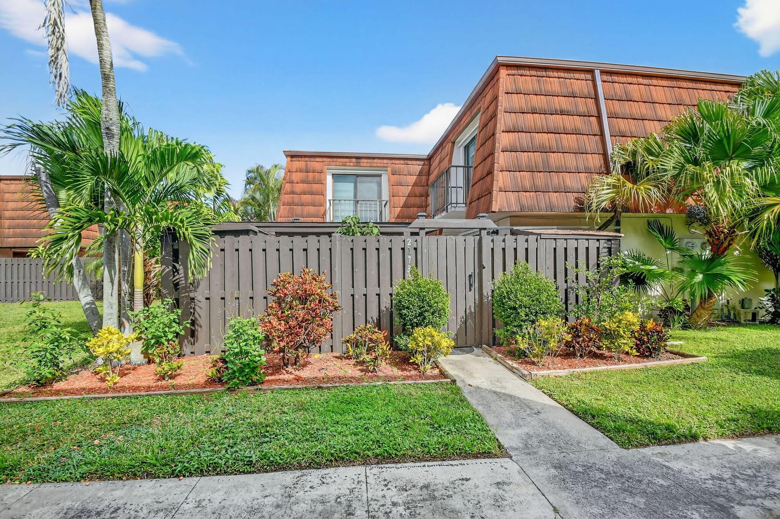 2173 White Pine Circle D, Greenacres, FL 33415 photo 2