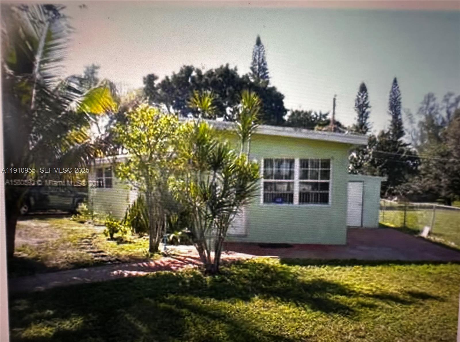 3490 SW 56th Avenue, West Park, FL 33023, West Park