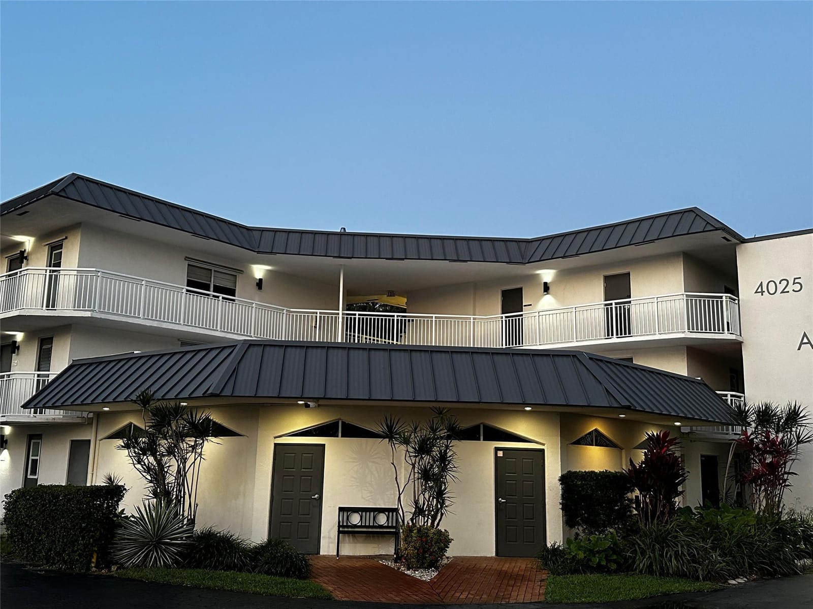 4025 N Federal Highway 220 — photo 11