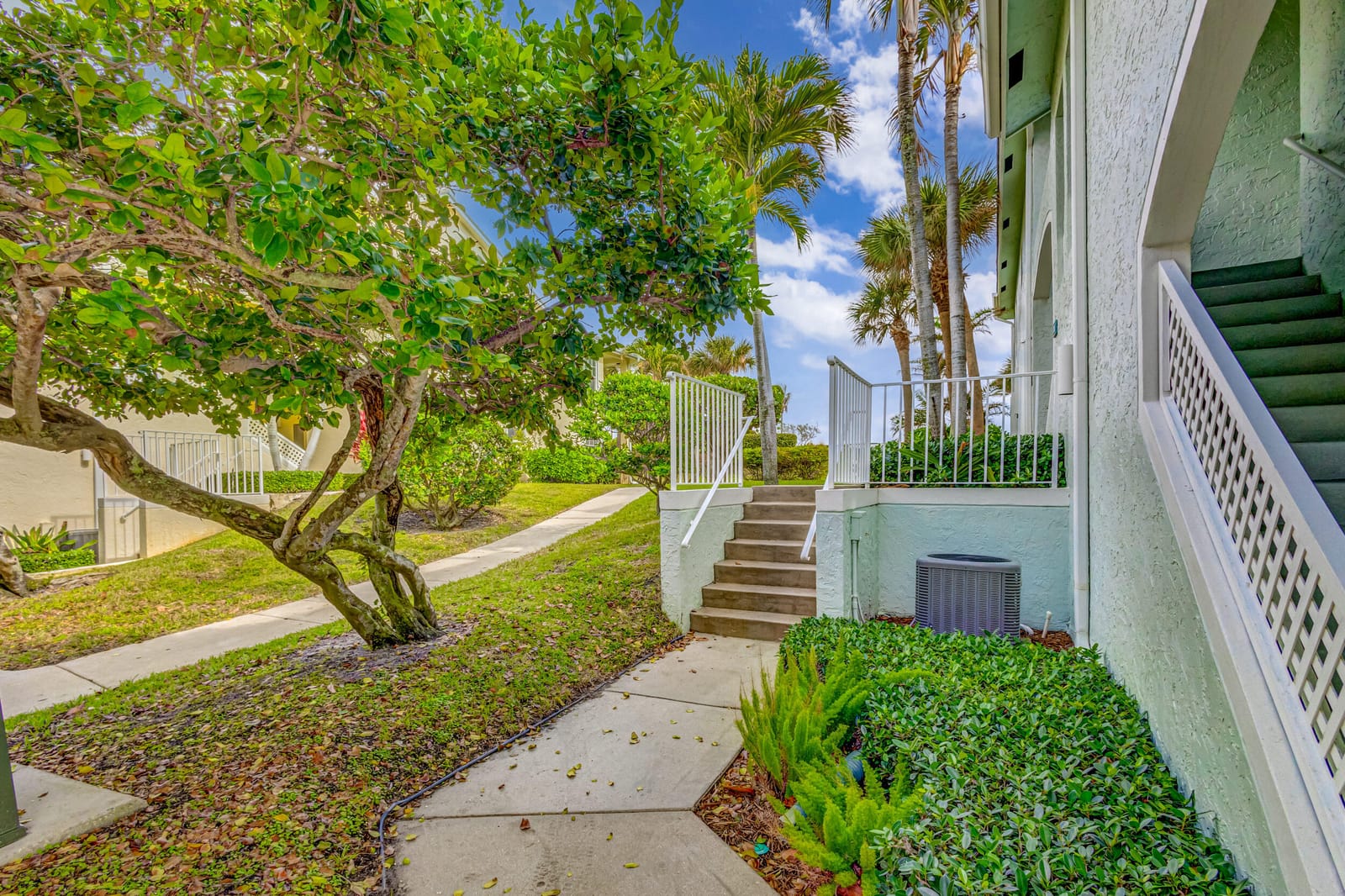 303 Mainsail Circle — photo 4