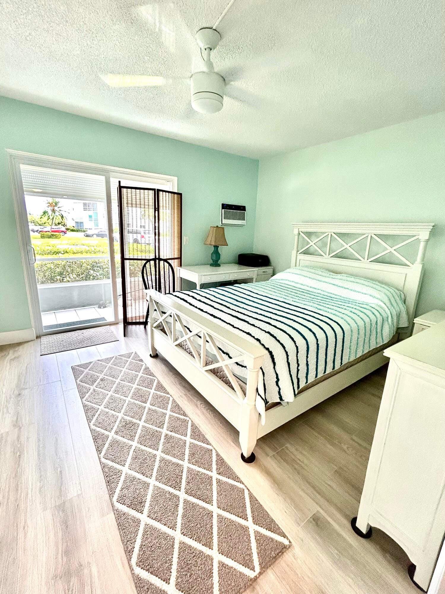 210 Horizons Street E 106, Boynton Beach, FL 33435 photo 14