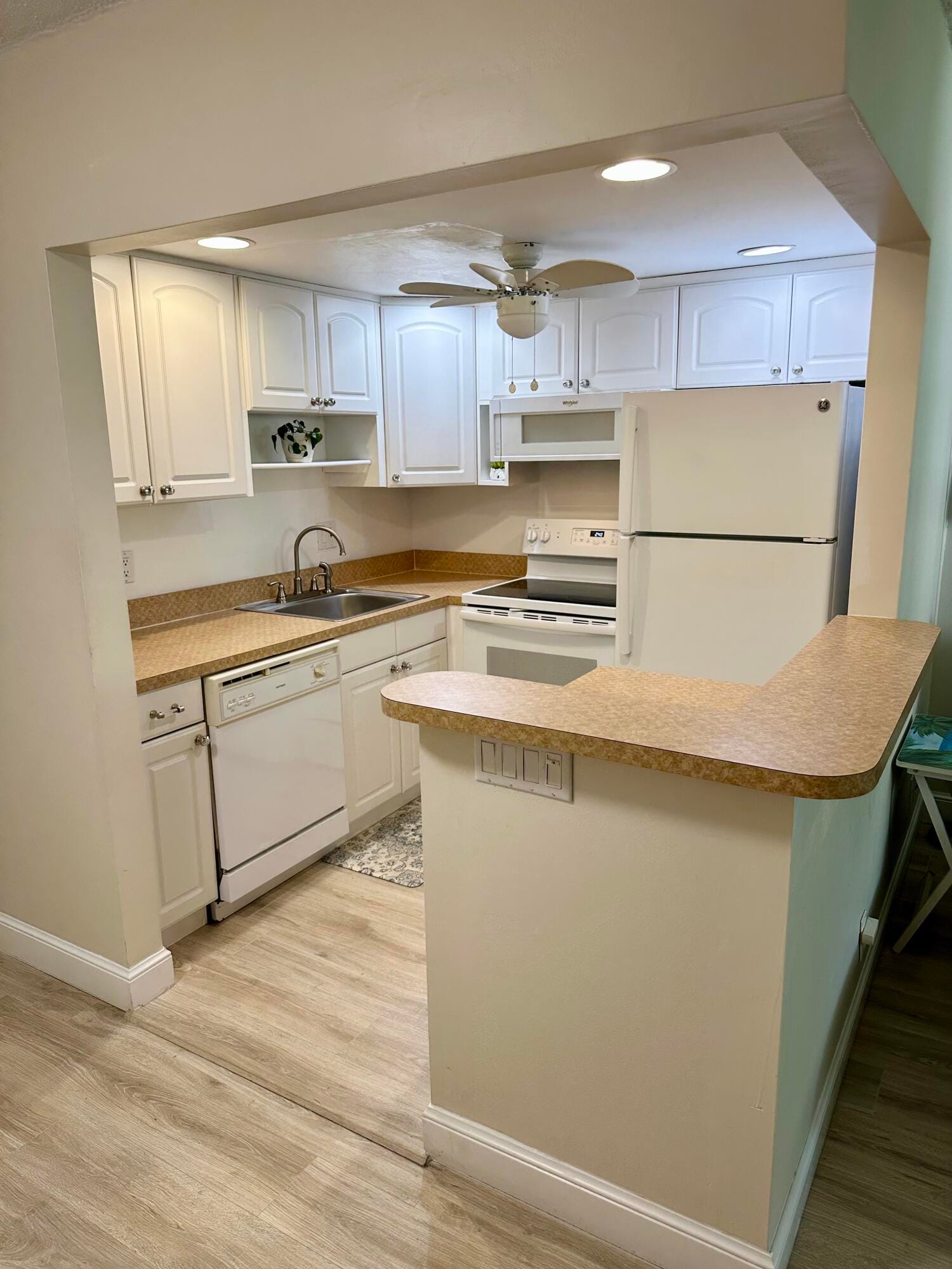 210 Horizons Street E 106, Boynton Beach, FL 33435 photo 3