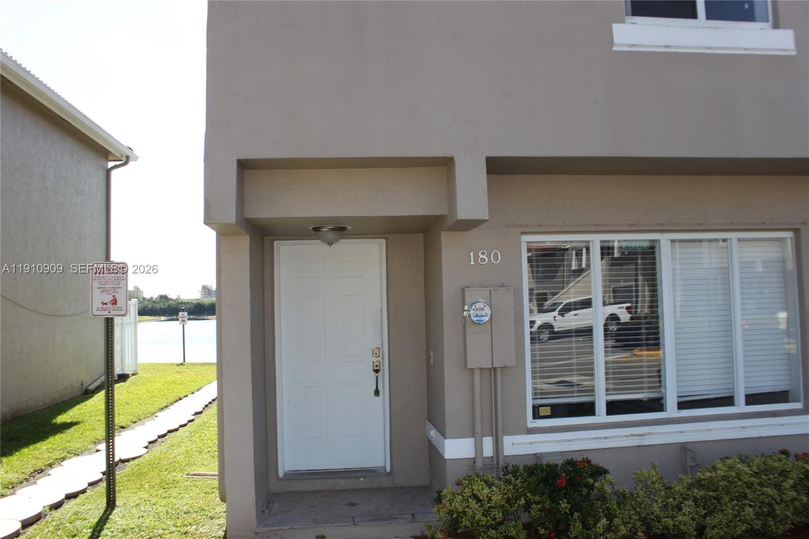 180 Riviera Circle 30-5 — photo 3