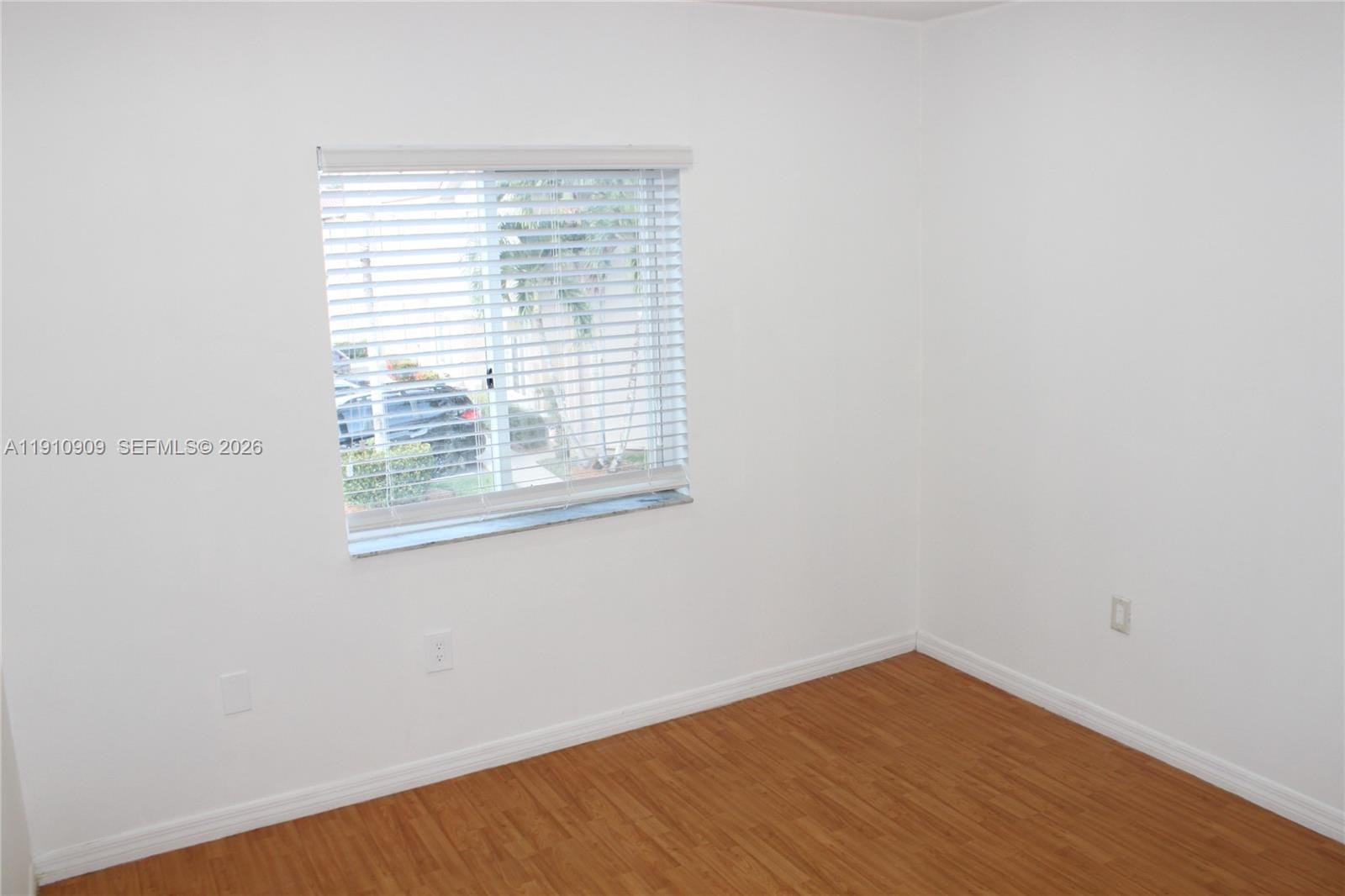 180 Riviera Circle 30-5 — photo 9