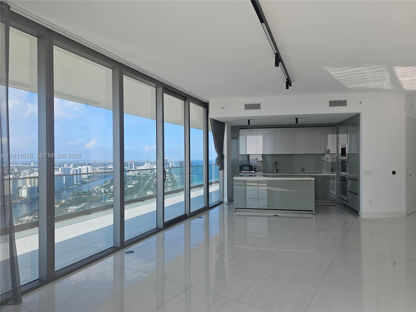 18975 Collins Avenue 4605 — photo 11