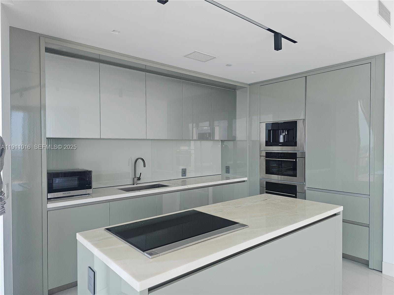 18975 Collins Avenue 4605 — photo 12