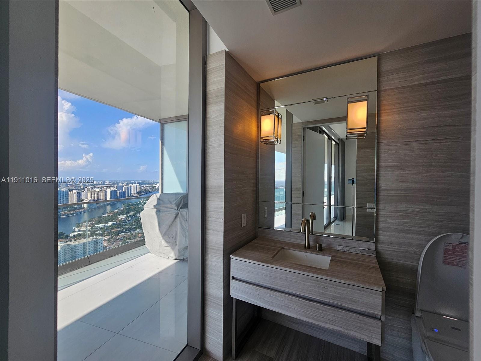 18975 Collins Avenue 4605, Sunny Isles Beach, FL 33160 photo 15