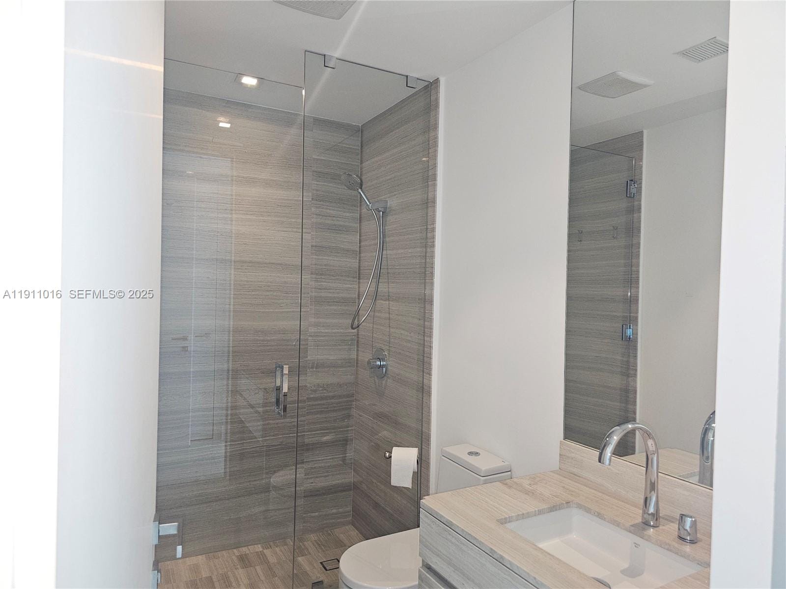 18975 Collins Avenue 4605, Sunny Isles Beach, FL 33160 photo 19