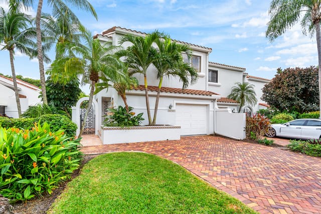 5578a N Ocean Boulevard 28f, Ocean Ridge, FL 33435