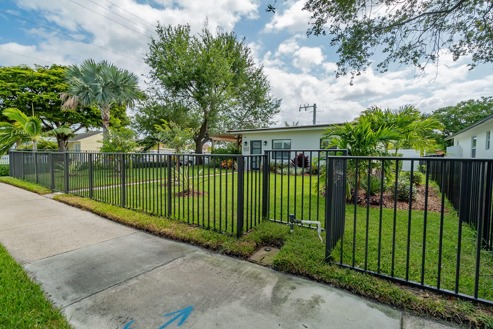 301 S Swinton Avenue — photo 3