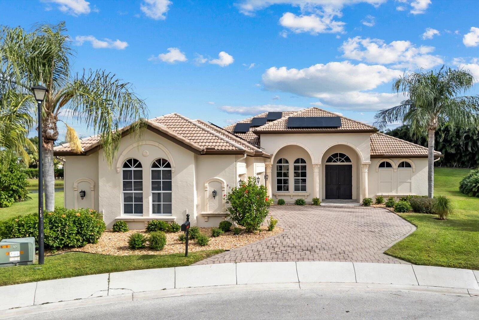 958 SW Grand Reserves Boulevard, Port St. Lucie, FL 34986
