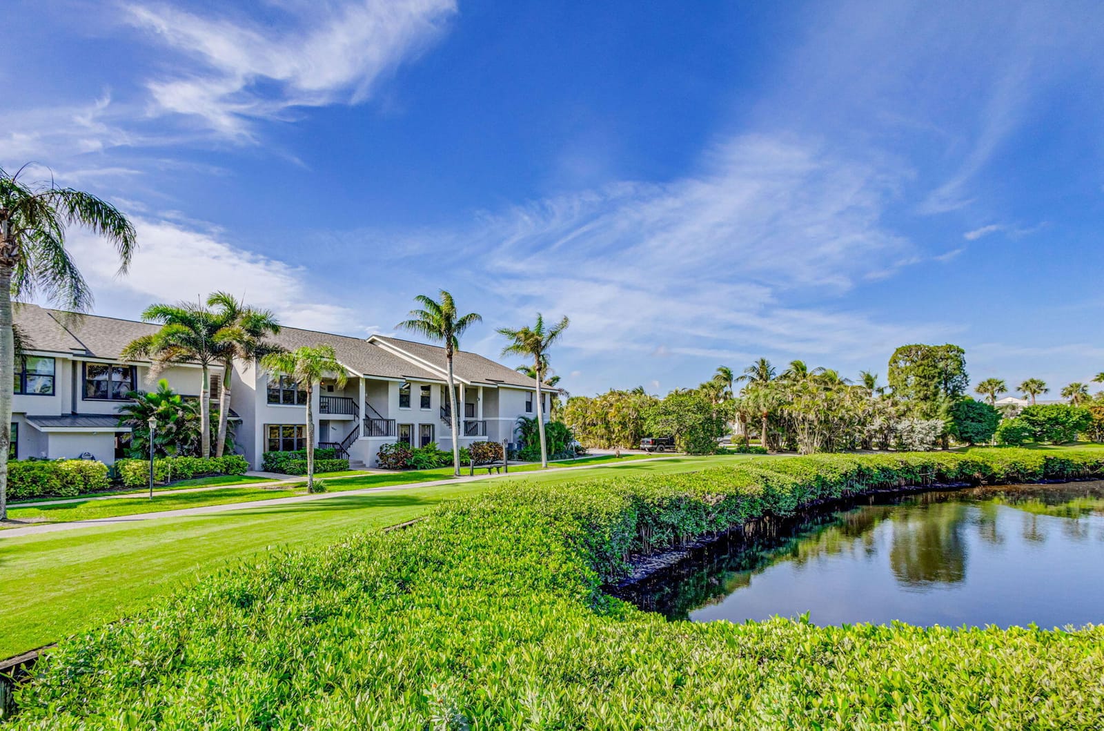 1808 Fairway Drive S, Jupiter, FL 33477 photo 2