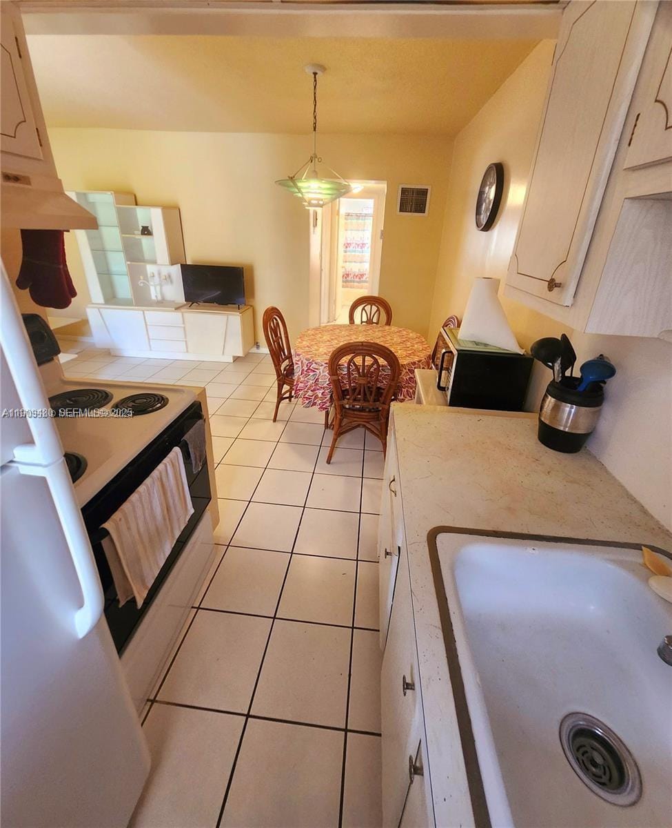 2145 Pierce Street 205 — photo 7
