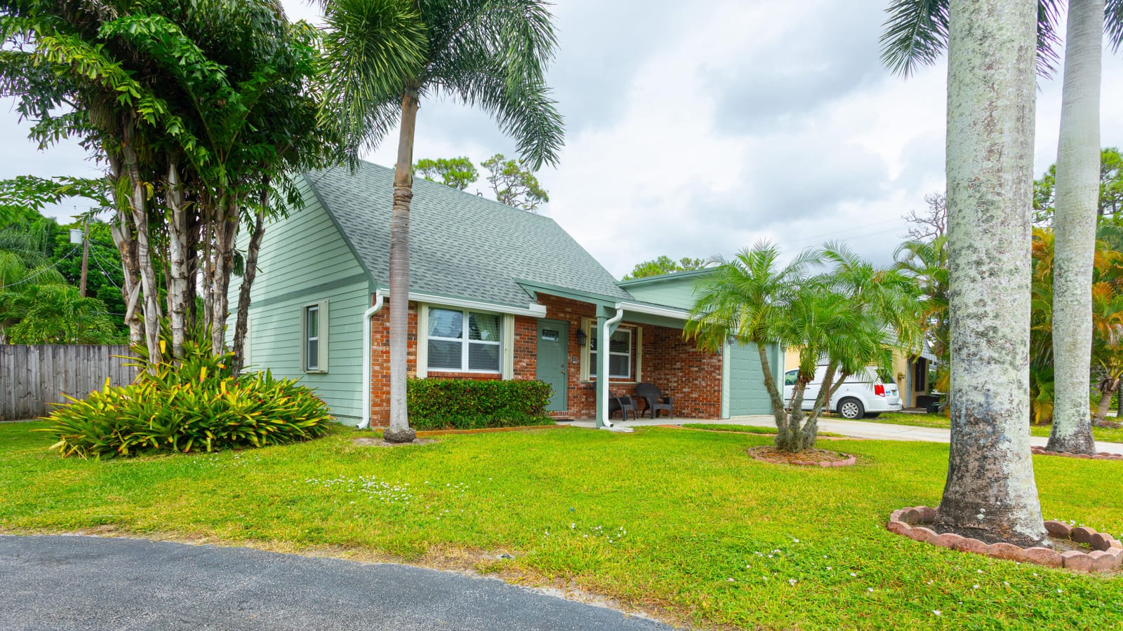 459 Broward Avenue, Greenacres, FL 33463 photo 1