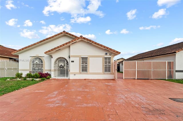 3289 W 76th Street, sold in Christys 2nd Addn, Hialeah, FL