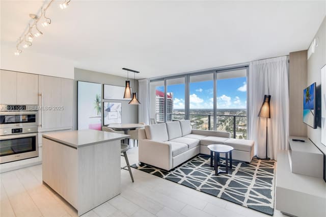 4010 S Ocean Drive R3206, Hollywood, FL 33019